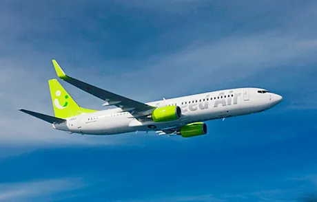 ソラシドエア　B737