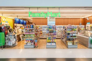 FamilyMart