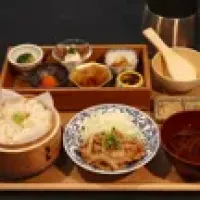 神戸園 100時間カレー Labo Teria Piece